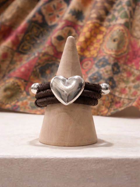 Silver-tone Heart Cord Accessory